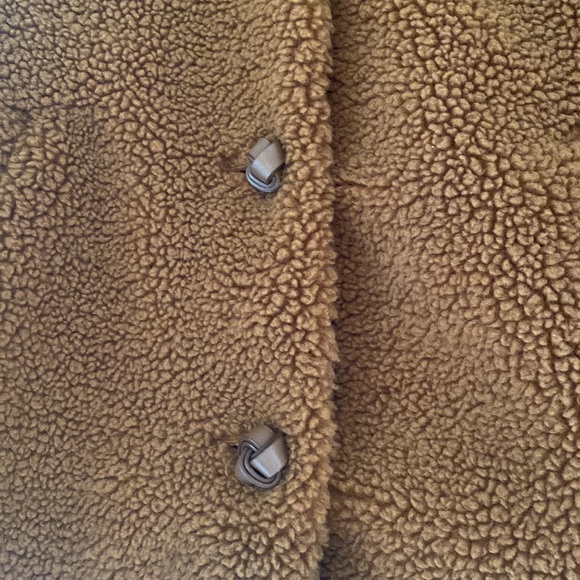 H&M Fuzzy Teddy Bear Coat. Size 2 - Picture 3 of 4